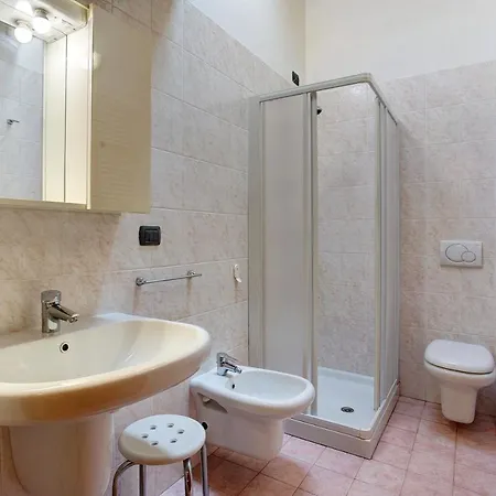 Parigi Apartament